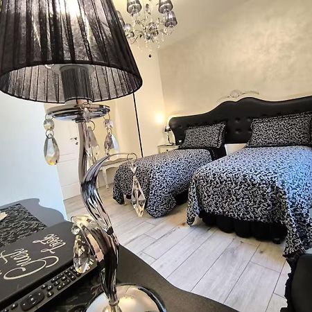 Alloggio Turistico Giulietta E Romeo - Intero Appartamento - Villafranca Di Verona, Zimmer, Holiday Rooms Kültér fotó