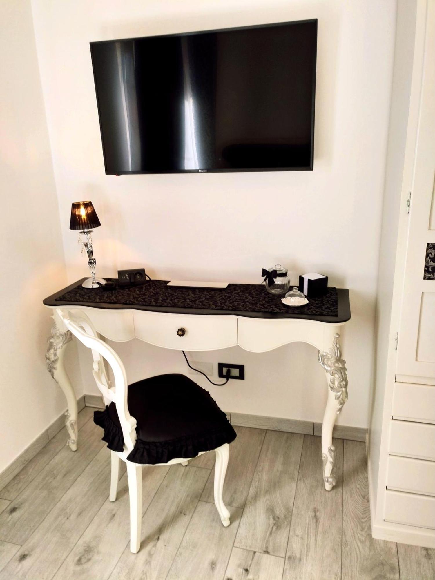 Alloggio Turistico Giulietta E Romeo - Intero Appartamento - Villafranca Di Verona, Zimmer, Holiday Rooms Kültér fotó