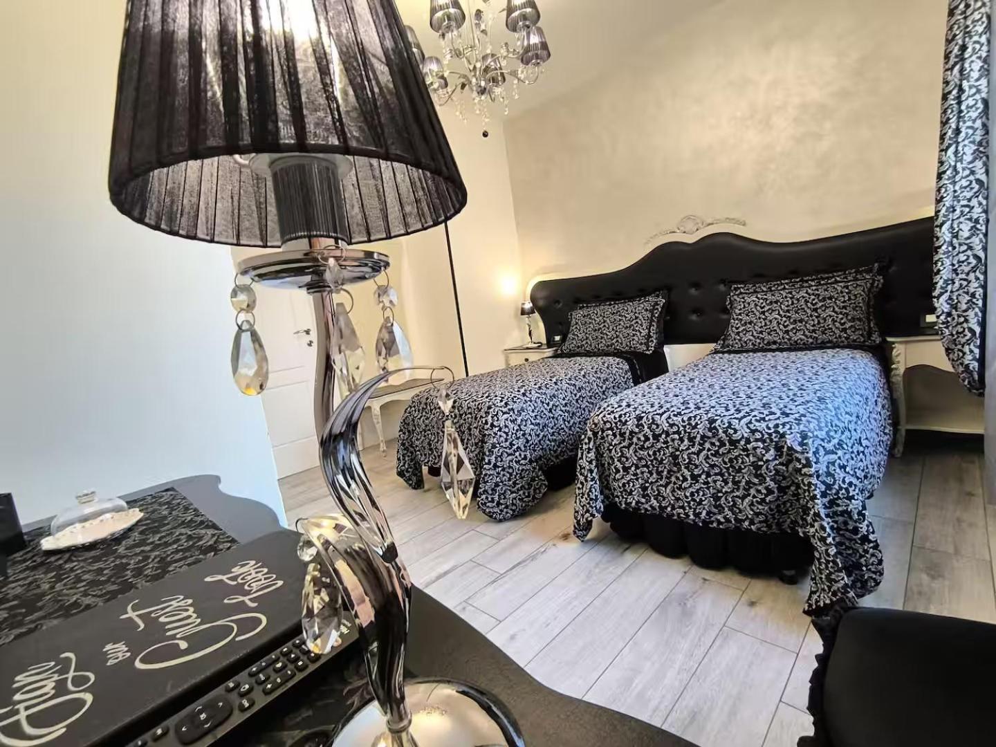 Alloggio Turistico Giulietta E Romeo - Intero Appartamento - Villafranca Di Verona, Zimmer, Holiday Rooms Kültér fotó